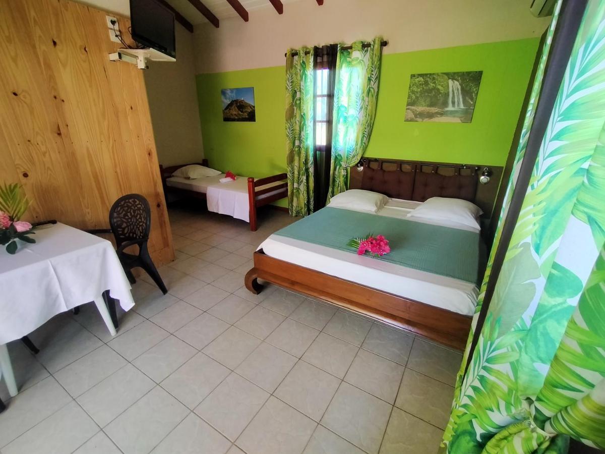 Isk Location Villa Sainte-Rose Kültér fotó